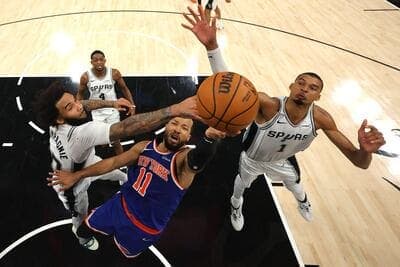 NBA: Knicks y Spurs se enfrentan