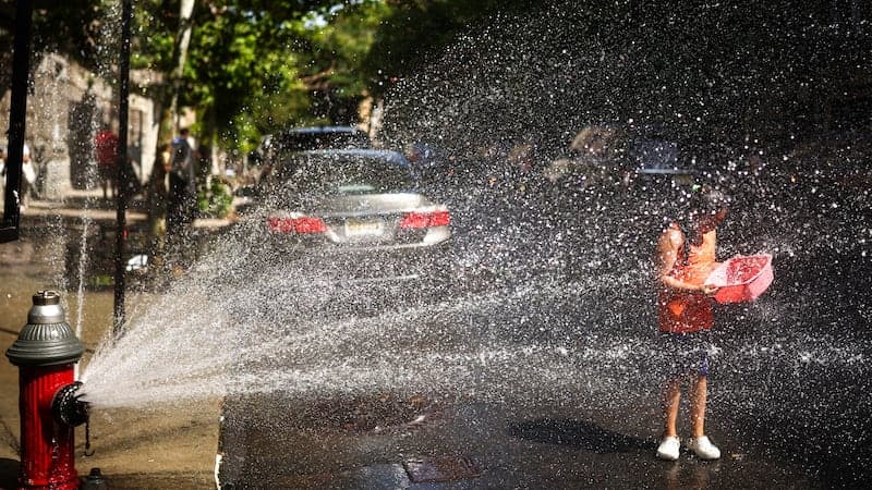 OLAS DE CALOR EXTREMO GOLPEAN A ESTADOS UNIDOS Y ACTIVAN ALERTAS SANITARIAS