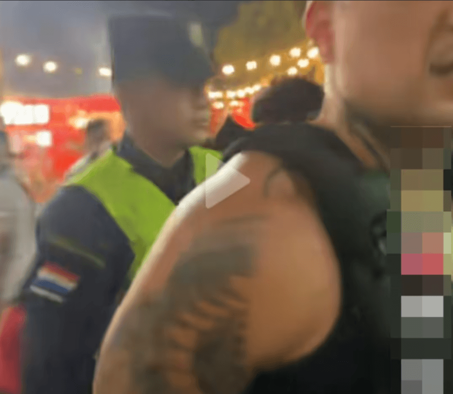 APARTAN A DOS POLICÍAS POR APARECER EN VIDEOS CON UN TIKTOKER EN LA EXPO