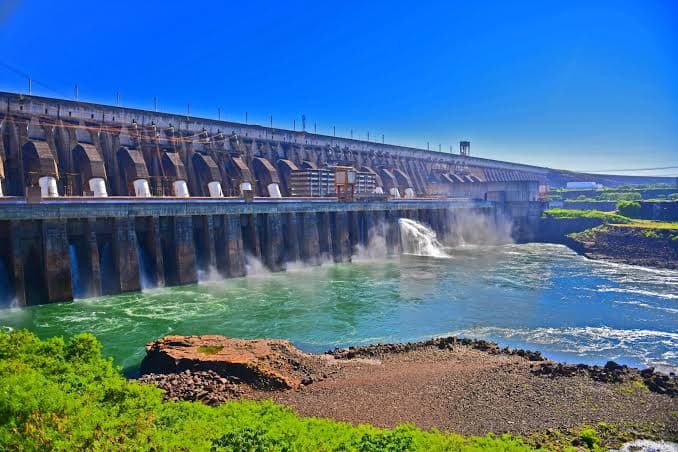 ITAIPÚ INVITA A CONOCER SUS ATRACTIVOS TURÍSTICOS EN LA TRIPLE FRONTERA