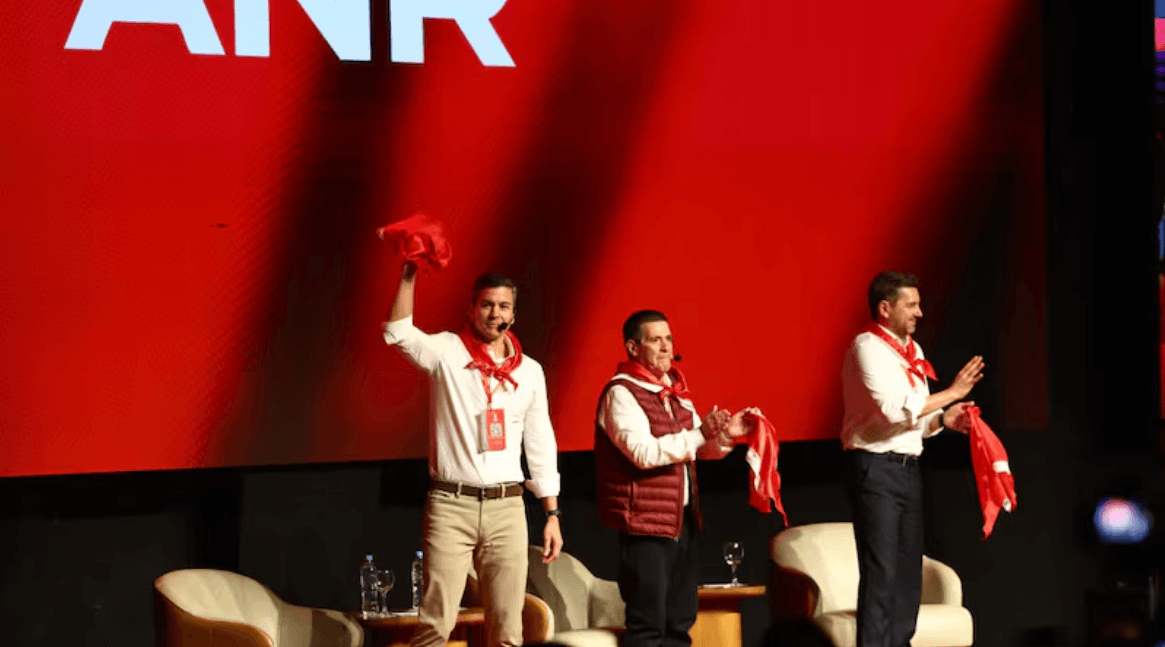 SANTIAGO PEÑA CONFIRMA QUE HARÁ CAMPAÑA POR LA ANR EN LAS MUNICIPALES