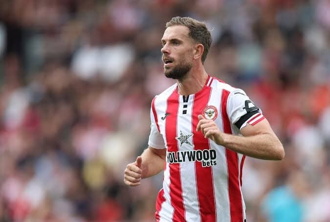 CHELSEA APUNTA A UN FICHAJE SORPRESA: JORDAN HENDERSON PODRÍA LLEGAR COMO LIBRE