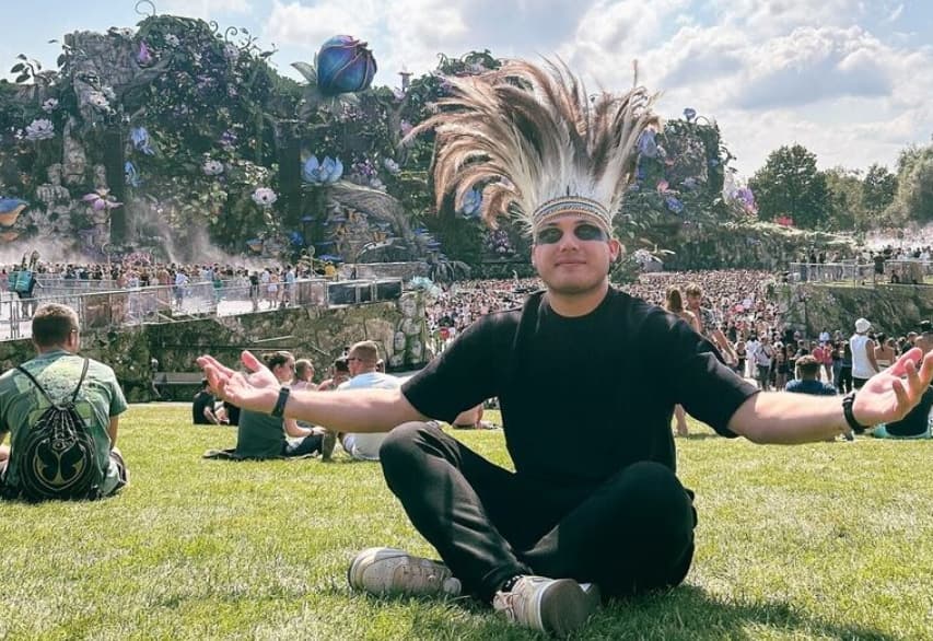 ¡SONÓ "PÁJARO CAMPANA" EN TOMORROWLAND! DJ PARAGUAYO HIZO VIBRAR BÉLGICA