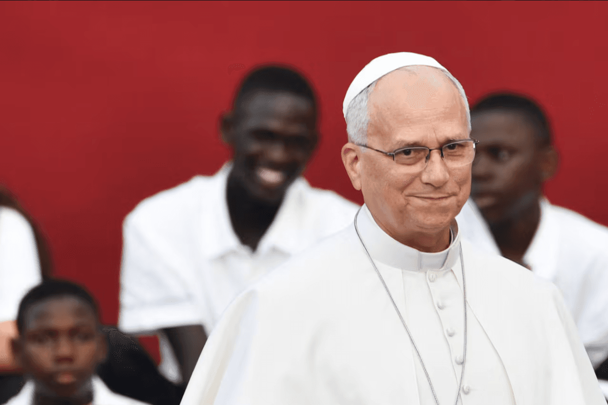 PAPA LEÓN: “SOY EL PAPA QUE CASUALMENTE ES ESTADOUNIDENSE”