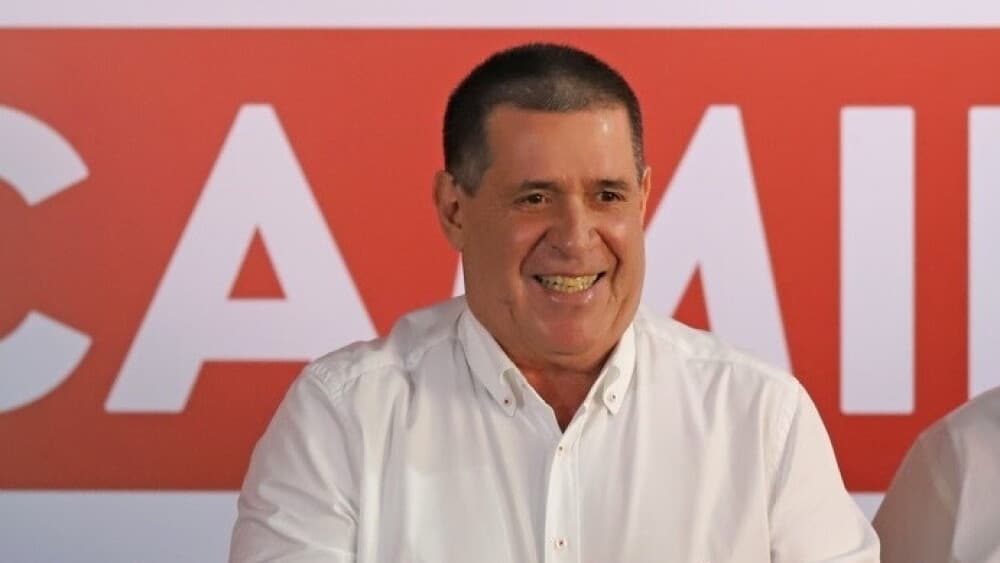 Encuesta ubica a Horacio Cartes como favorito para presidir nuevamente la ANR