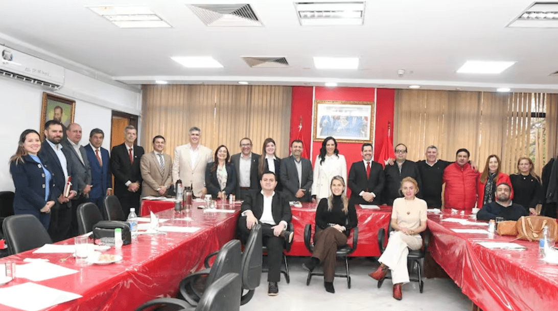 Diputados analizan crédito de USD 75 millones para caminos rurales