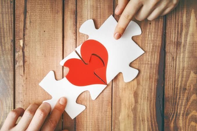 ¿Por qué algunas personas repiten los mismos patrones en sus relaciones?