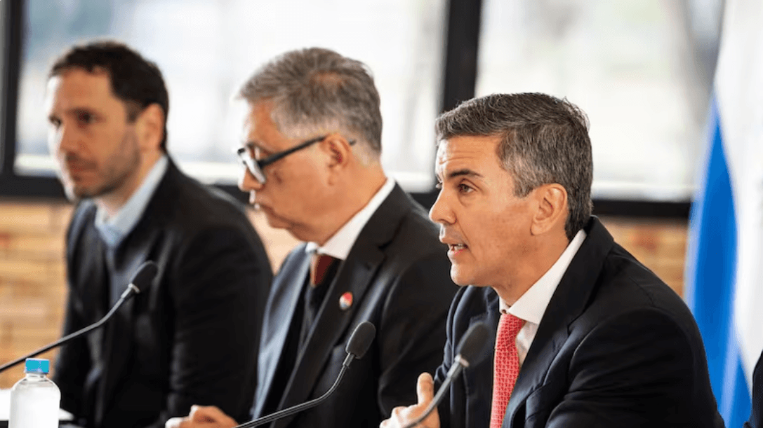 Gobierno pone a consulta reforma energética con nuevo Ministerio y ente regulador