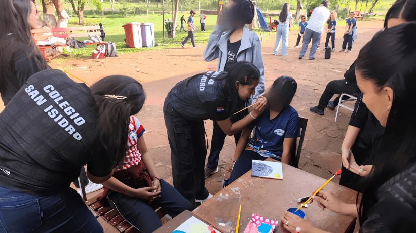 “Una sonrisa por cada niño”: estudiantes de Encarnación llevan solidaridad a Pacu Cuá