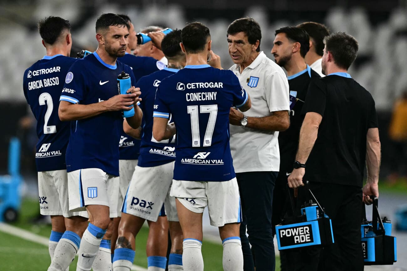 Gustavo Costas llegaría a Cerro Porteño y ya tendría dos refuerzos en carpeta