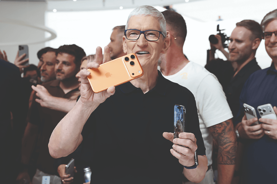 Tim Cook deja la dirección de Apple tras casi 15 años al frente