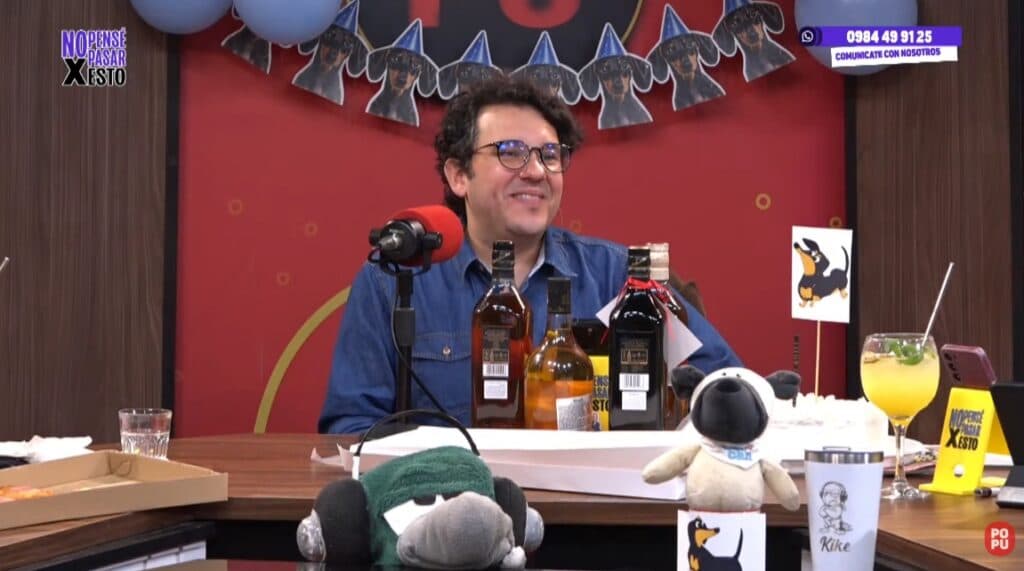 José Ayala cumplió 44 y recibió el regalo que más le gusta: whisky