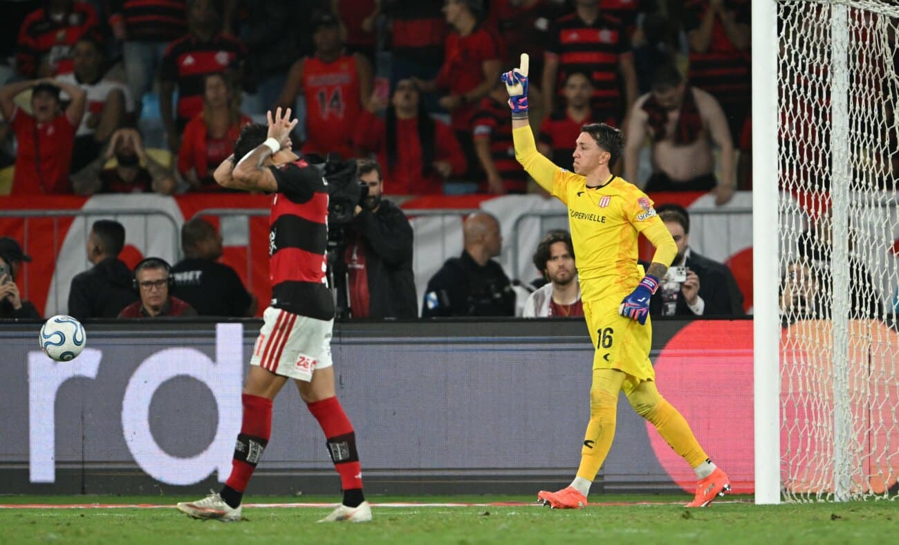 Estudiantes eliminó a Flamengo y va a la final