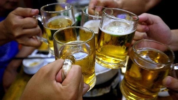 Elecciones: Alcohol si o no ?